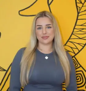 Adriana Petkov
Sekretärin 
Immobilien Weichinger
Hausverwaltung